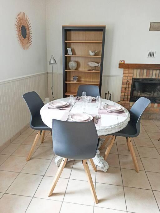 Maison De Pecheur Renovee Ploubazlanec Exteriör bild
